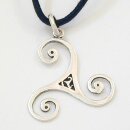 Silber Anhaenger Triskele ECAK543